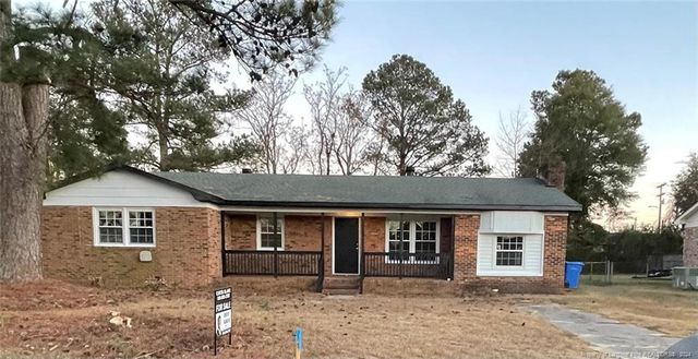 $240,000 | 881 Sunbury Drive | Fayetteville