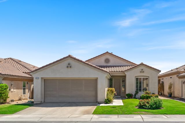 $439,000 | 44112 Royal Troon Drive | Heritage Palms