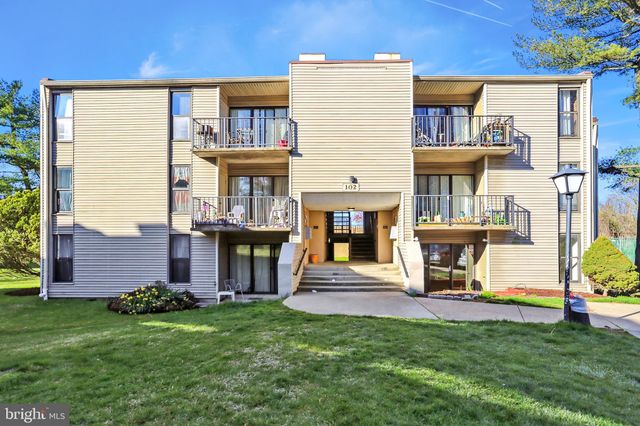 $190,000 | 102 Duvall Lane, Unit 9301 | Fireside