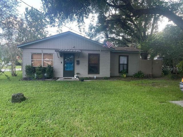 $329,999 | 302 West Idlewild Avenue | Old Seminole Heights