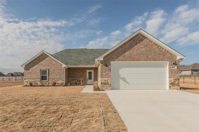 $379,500 | 102 Aspen Circle | Paradise