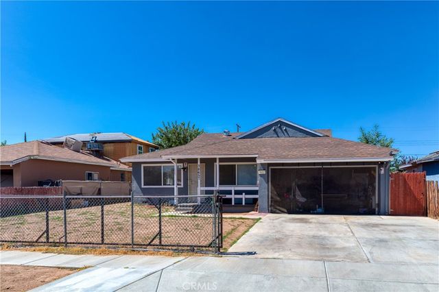 $424,900 | 38657 Glenbush Avenue | Palmdale