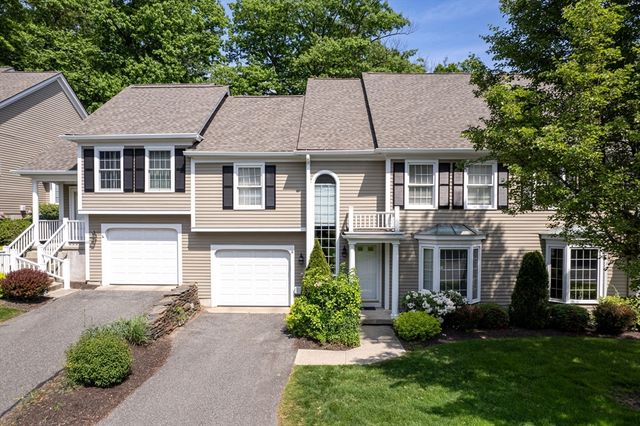 $467,500 | 38 Shady Brook, Unit 38 | City Center West Springfield