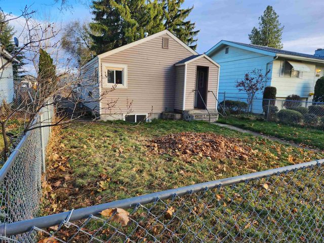 $220,900 | 6006 North Calispel Street | North Hill