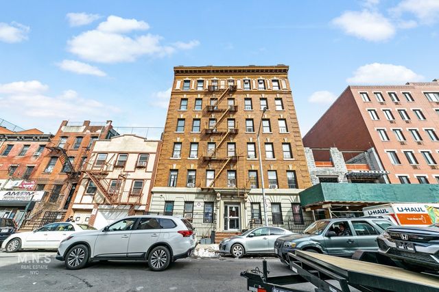 $3,200 | 215 East 117th Street, Unit 21 | East Harlem