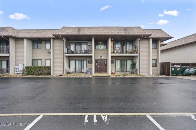 $349,000 | 330 Shore Drive, Unit A11 | Bayview