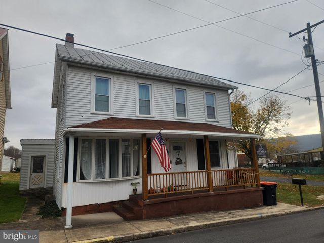 $174,000 | 205 North Keystone Street | Muir