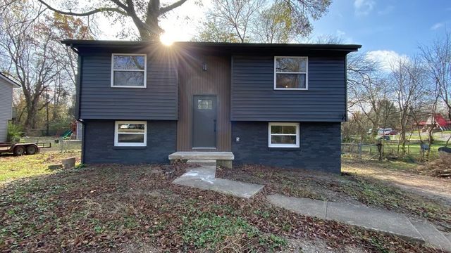 $285,000 | 104 Airport Road | Clarksville