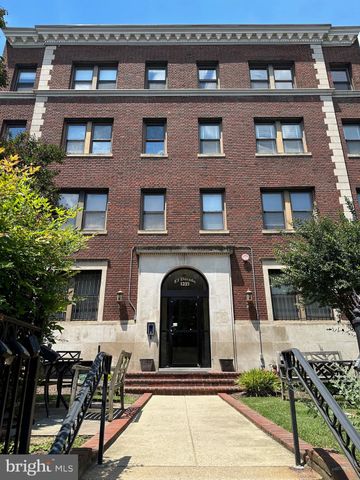 $229,750 | 1321 Fairmont Street Northwest, Unit 202 | Columbia Heights