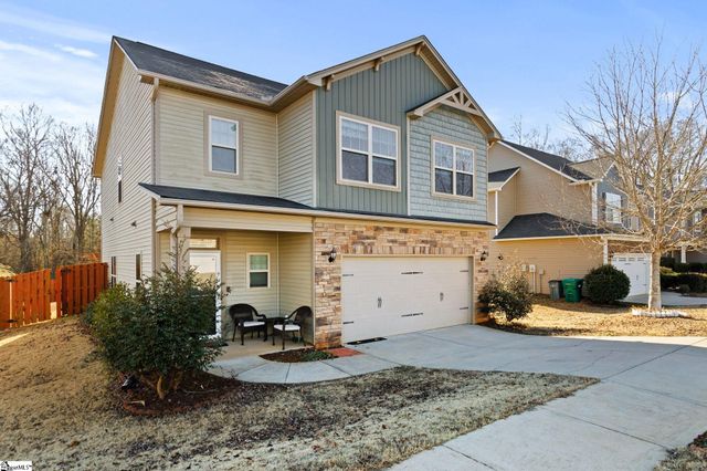 $320,000 | 208 Rivers Edge Circle