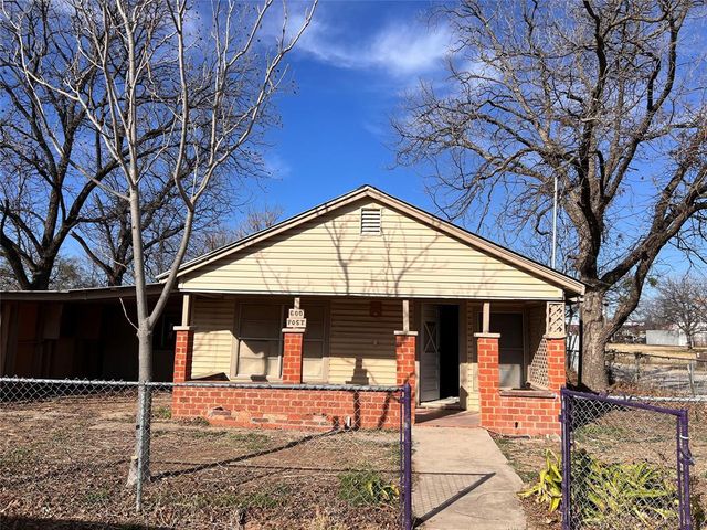 $69,000 | 600 Post Street | Coleman