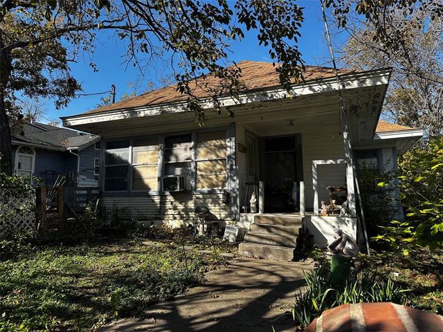 $350,000 | 211 East 8th Street | Botello