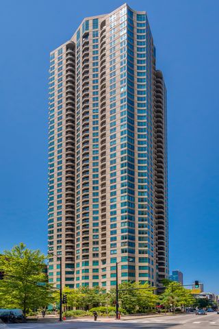 $329,000 | 400 North LaSalle Street, Unit 2301 | River North