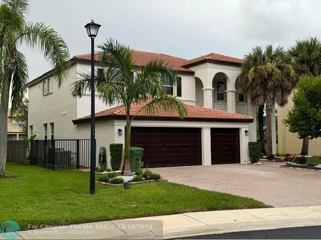 $949,950 | 16783 Southwest 12th Street | Pembroke Shores