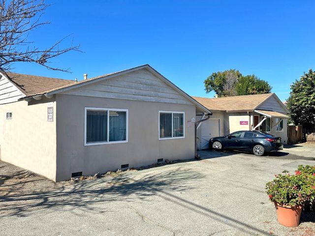 $1,050,000 | 1835 Woodland Avenue | East Palo Alto