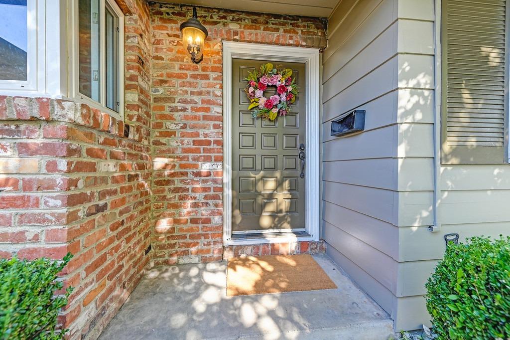 a view of a door and an outdoor space