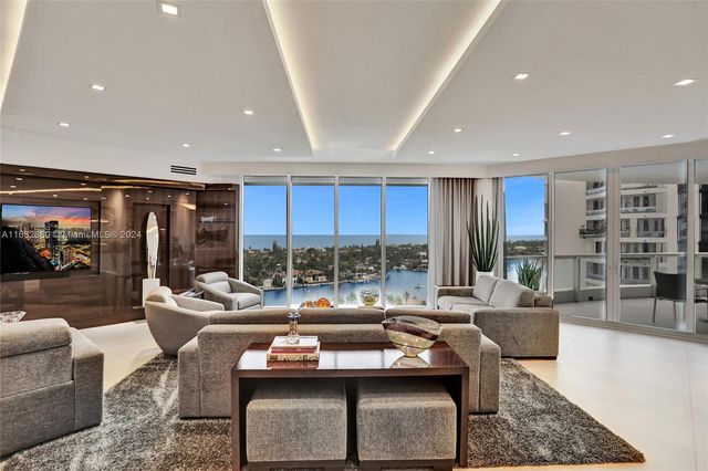 $3,595,000 | 21200 Point Place, Unit 1503 | The Waterways