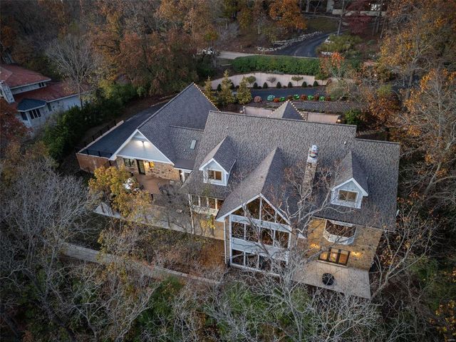 $1,150,000 | 2209 Ridgley Woods Drive | Clarkson Valley