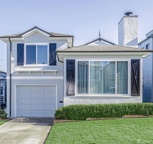 $1,138,000 | 65 Park Manor Drive | Westlake Highlands