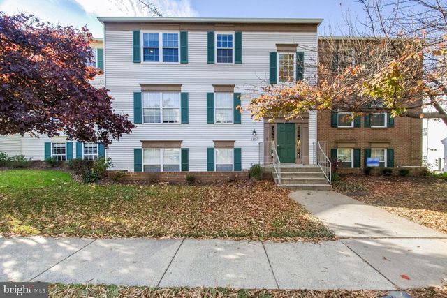 $2,100 | 1107 Huntmaster Terrace Northeast, Unit 301 | Fox Chase Exeter