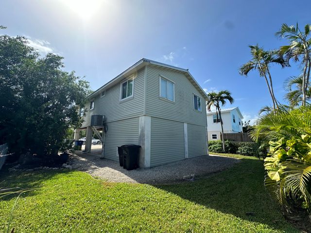 $3,500 | 31163 Ave H | Big Pine Key