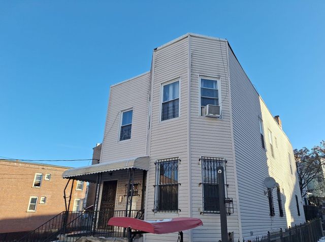 $783,750 | 104 Oak Street | Old 7th Ward