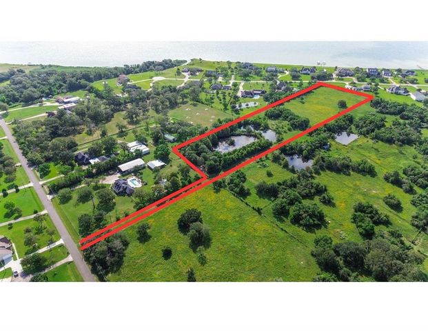 $739,999 | 9536 Point Barrow Road | Beach City