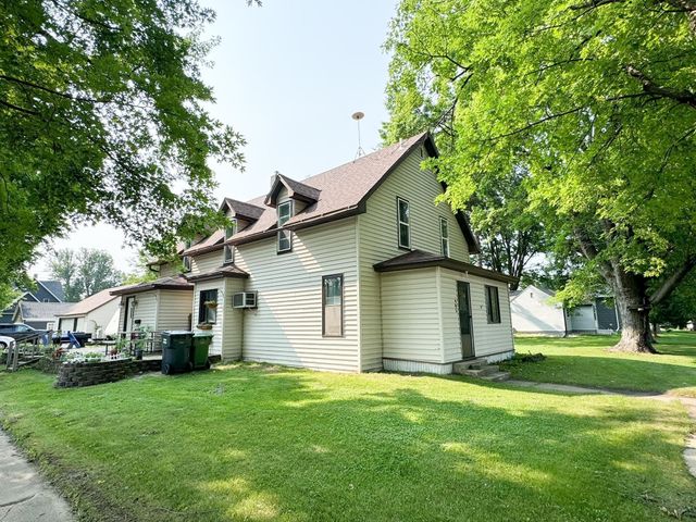 $169,900 | 405 5th Avenue | Wilmont