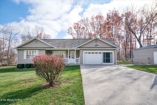 $389,000 | 4010 Chica Road | Iroquois