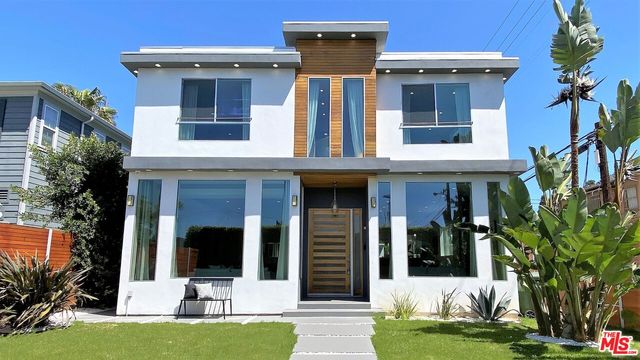 $11,998 | 714 North Orange Grove Avenue | West Hollywood Vicinity