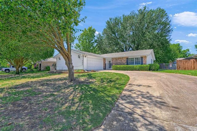 $260,000 | 746 Hillside Drive | Sherman