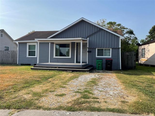 $179,000 | 119 East Cleveland Street | Old Baytown