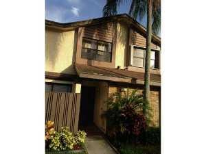 $2,200 | 3961 Cocoplum Circle, Unit F | Coral Gate