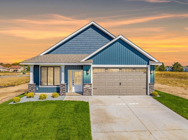 $425,000 | 5032 258th Street | Wyoming