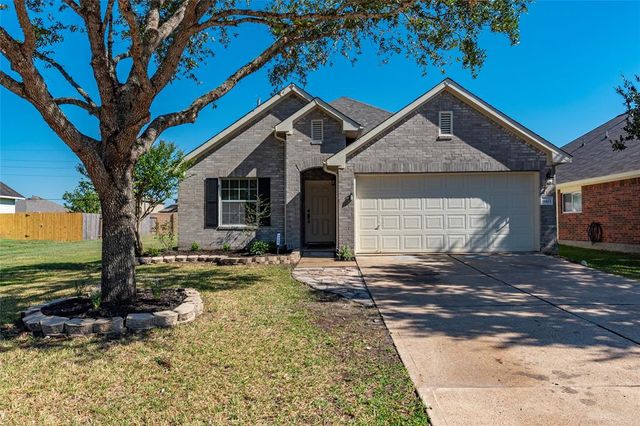 $313,900 | 5903 Yaupon Ridge Drive