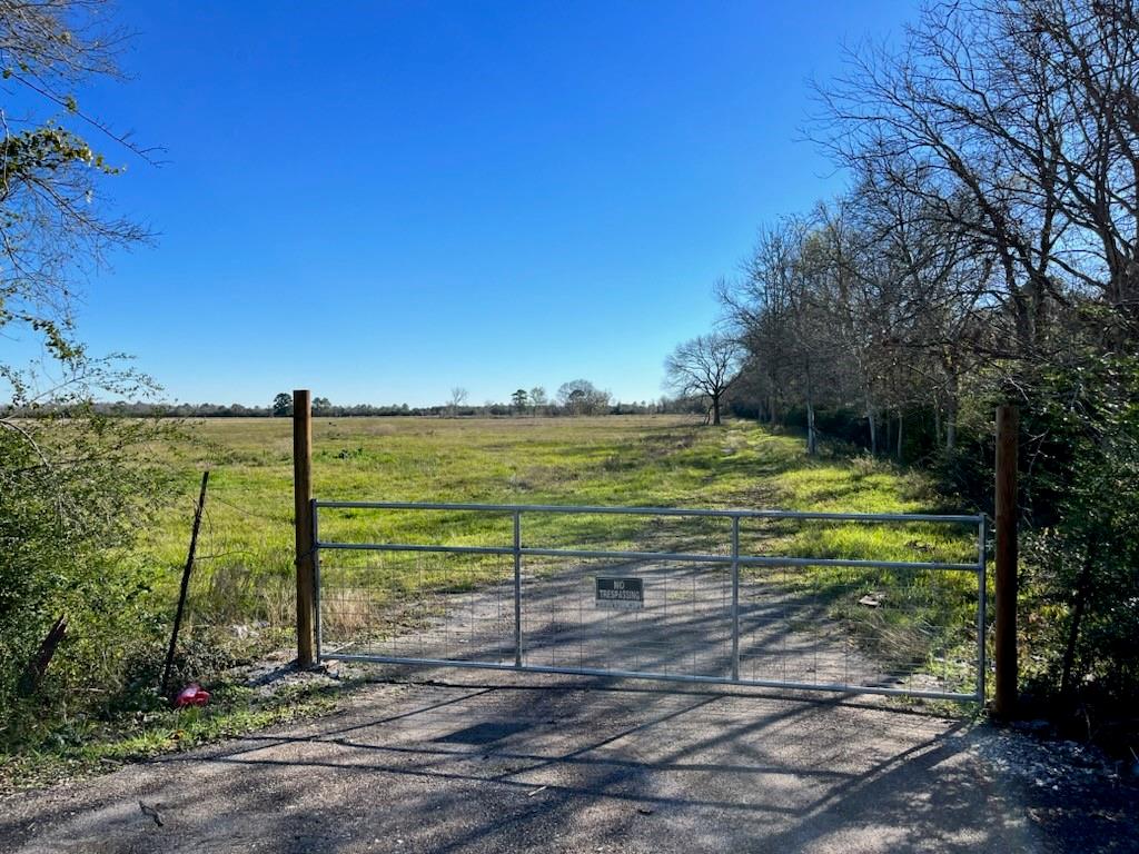 830 East Stroker Road, Crosby, TX 77532 | Compass