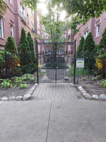 $1,075 | 5728 South Blackstone Avenue, Unit 104 | Hyde Park