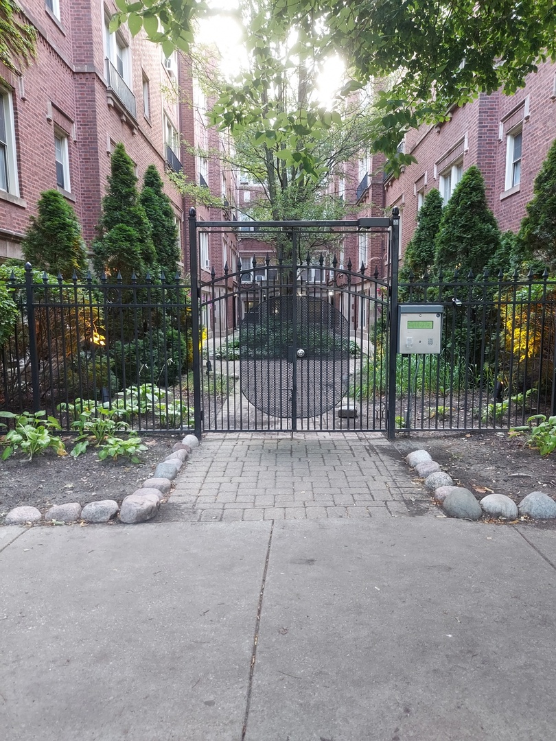 a view of a entrance with a house