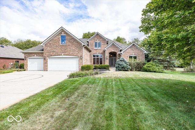 $599,000 | 4181 South Village Row | Schildmeier Village