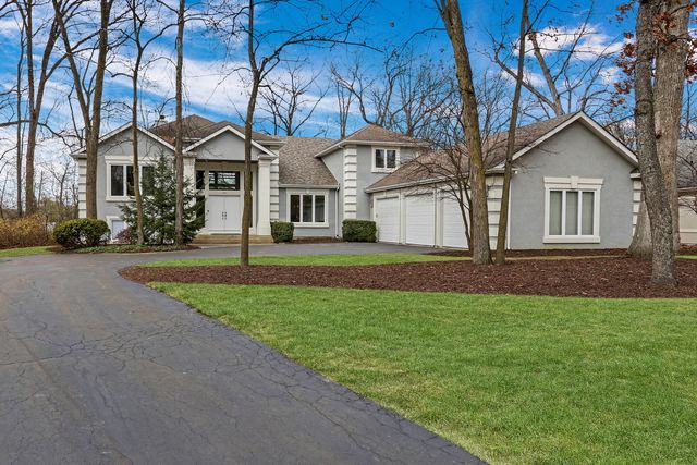 $625,000 | 7613 Bittersweet Drive | Gurnee