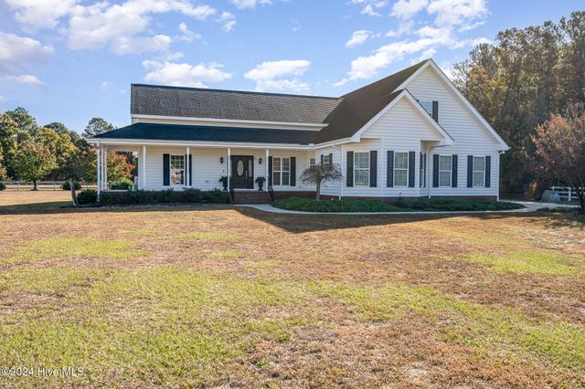 $590,000 | 29 Oak Lane | Spivey's Corner