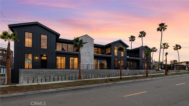 $3,739,000 | 107 Avenue G | West Redondo Beach