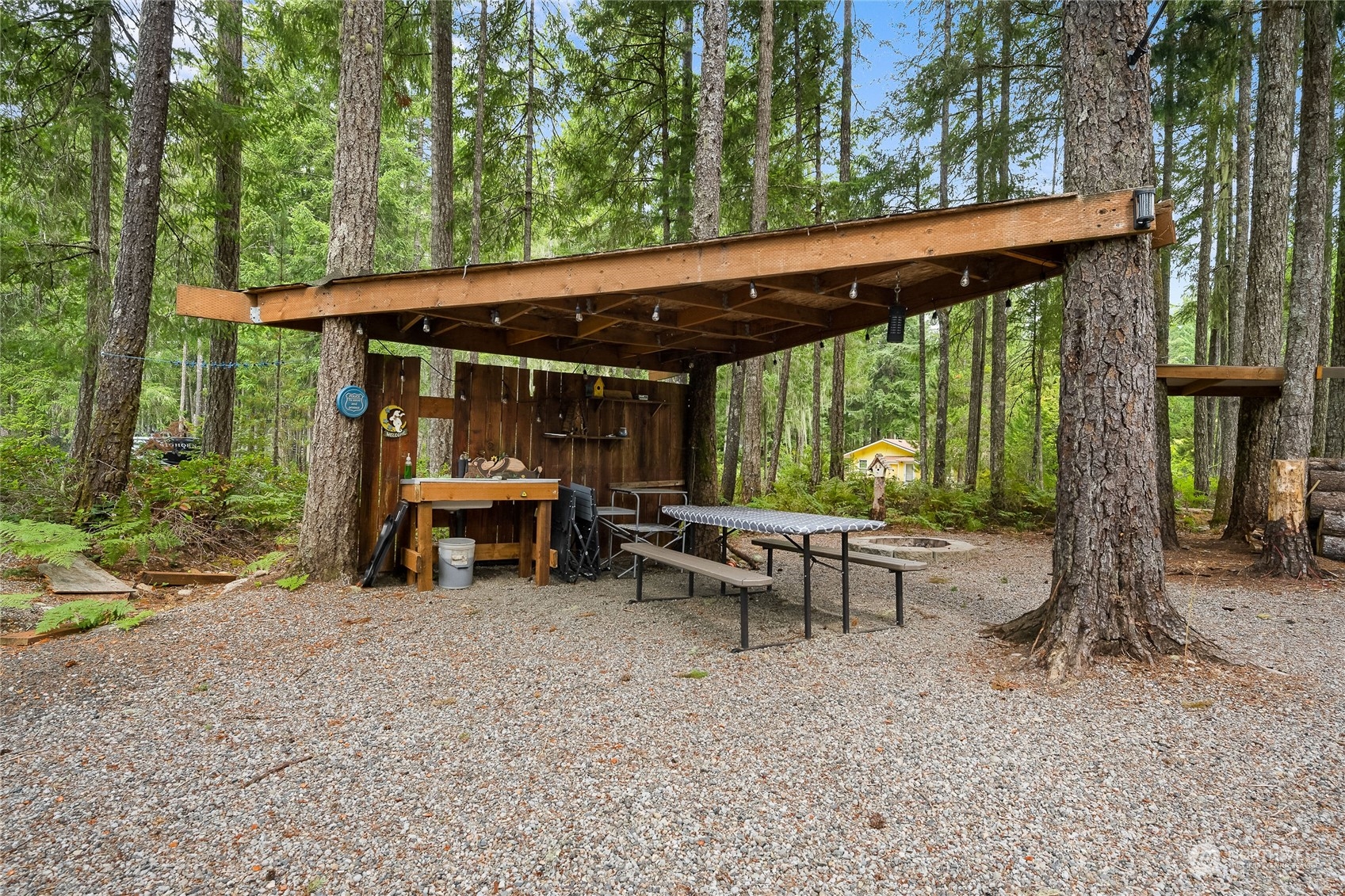 a view of outdoor space yard deck and patio