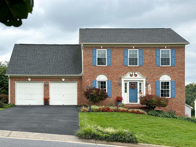 $435,000 | 104 Bridgeport Drive | Bridgewater