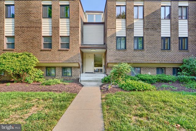 $2,050 | 11 Suntop Court, Unit 102 | Pikesville