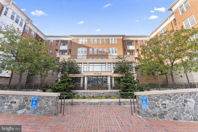 $550,000 | 10328 Sager Avenue, Unit 114 | Fairfax