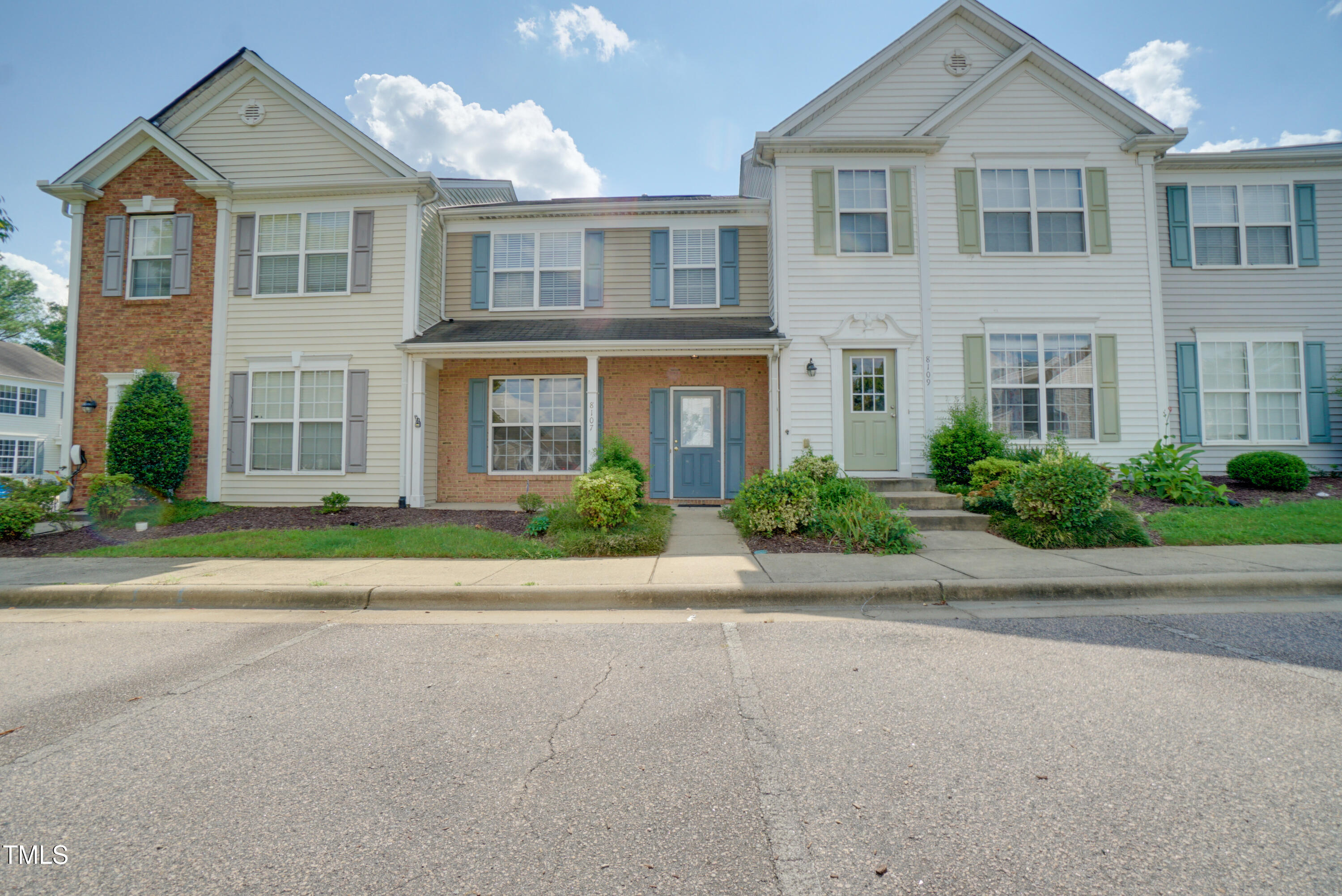 front view of house with a yard