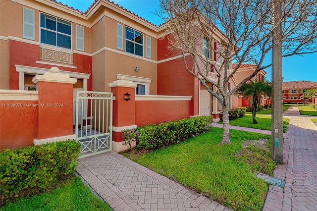 $2,900 | 6202 Northwest 115th Place, Unit 335 | Doral