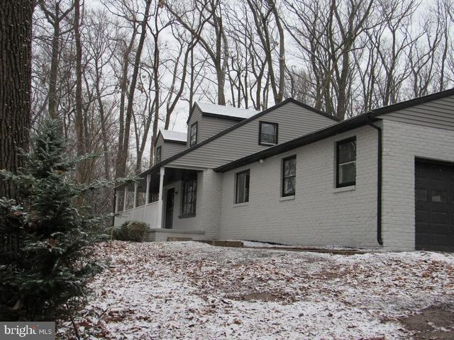 $449,000 | 7923 Hickory Road | East Hopewell Township - York County