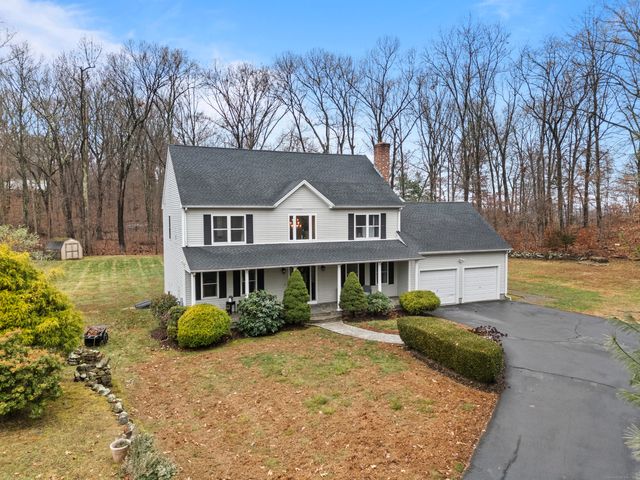 $699,000 | 5 Judith Court | North Branford